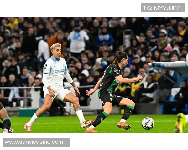 朗斯主场迎战索肖争夺法甲宝贵积分的精彩对决 朗斯主场迎战索肖争夺法甲宝贵积分的精彩对决